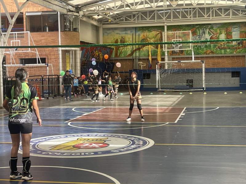 Nueva cancha cubierta Legendarios Escuela de Formacion Deportiva