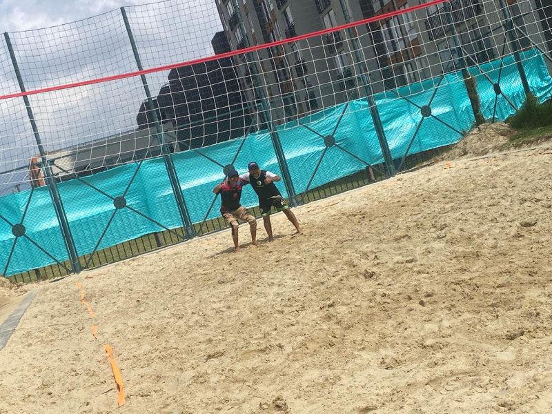 voley playa visitando a la escuela cerverus Legendarios Escuela de Formacion Deportiva
