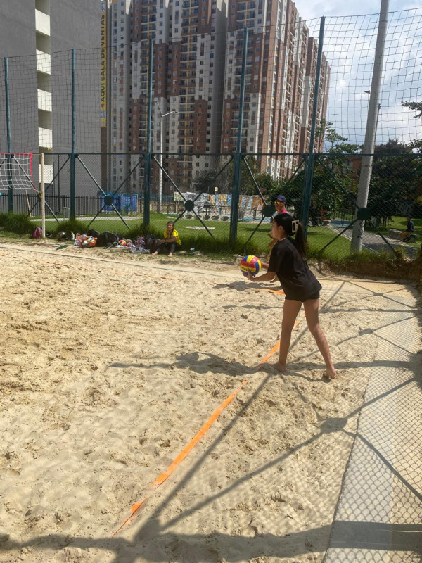 voley playa visitando a la escuela cerverus Legendarios Escuela de Formacion Deportiva